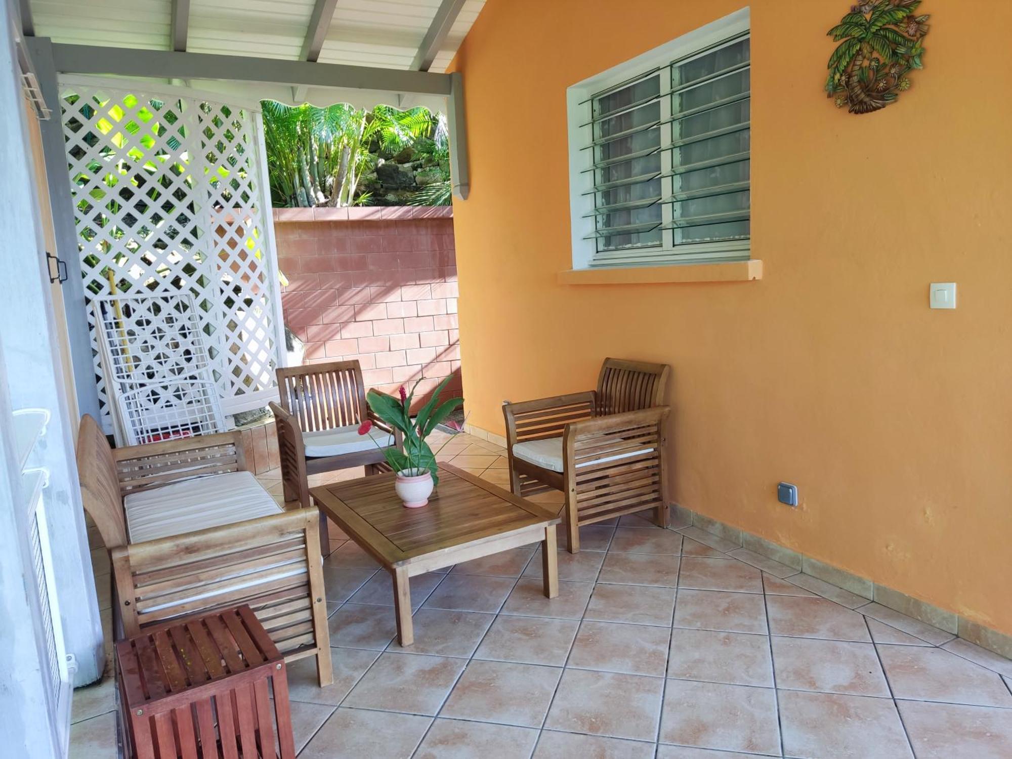 Bungalow With Sea View In ديساي الغرفة الصورة
