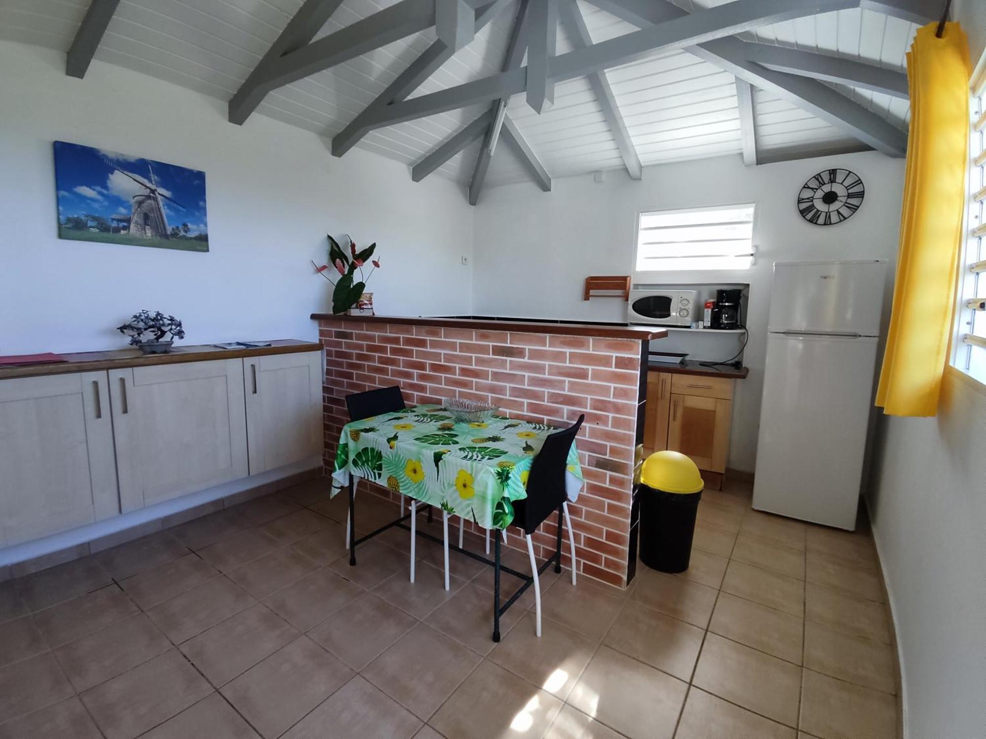 Bungalow With Sea View In ديساي الغرفة الصورة
